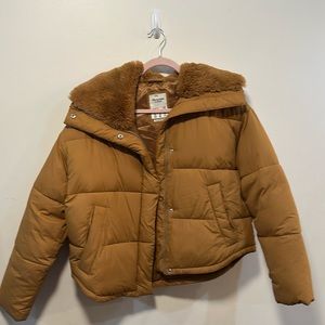 Nwot Abercrombie & fitch tan coat size medium